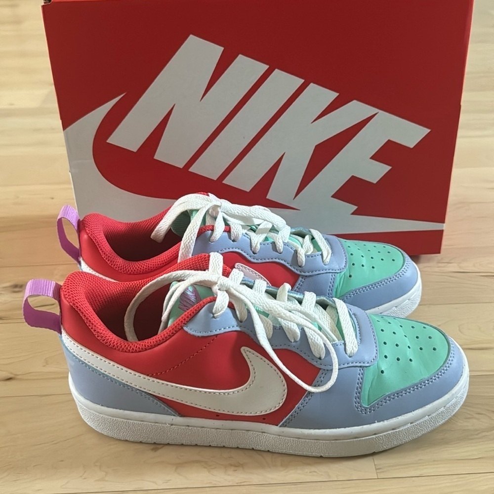 Nike Women's Multicolor Sneakers